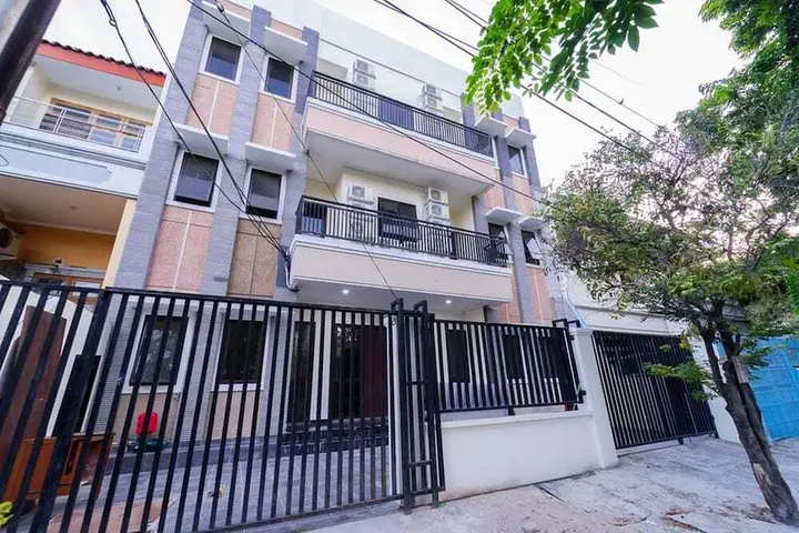 Джакарта: KoolKost near Universitas Tarumanegara