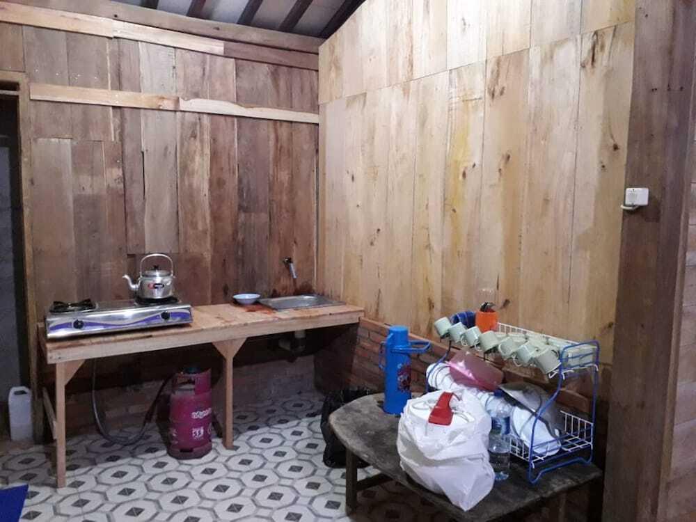 Батуретно: Homestay Wanajaya