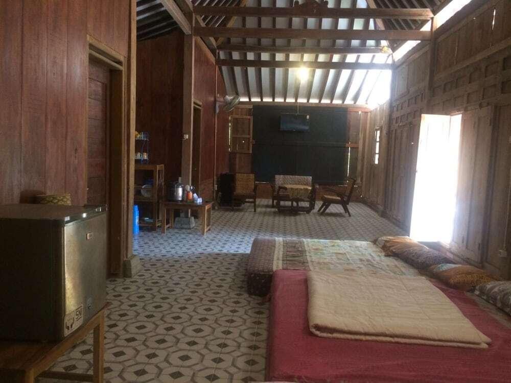 Батуретно: Homestay Wanajaya