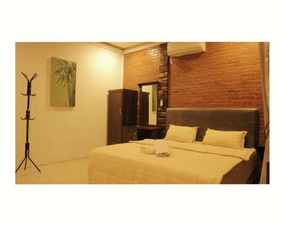 Батуретно: Homestay Wanajaya