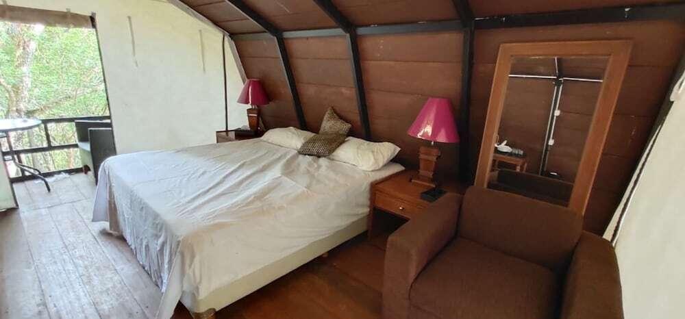 Watu Mabur Holiday Centre and Camping — фото 2