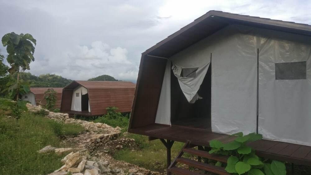 Батуретно: Watu Mabur Holiday Centre and Camping