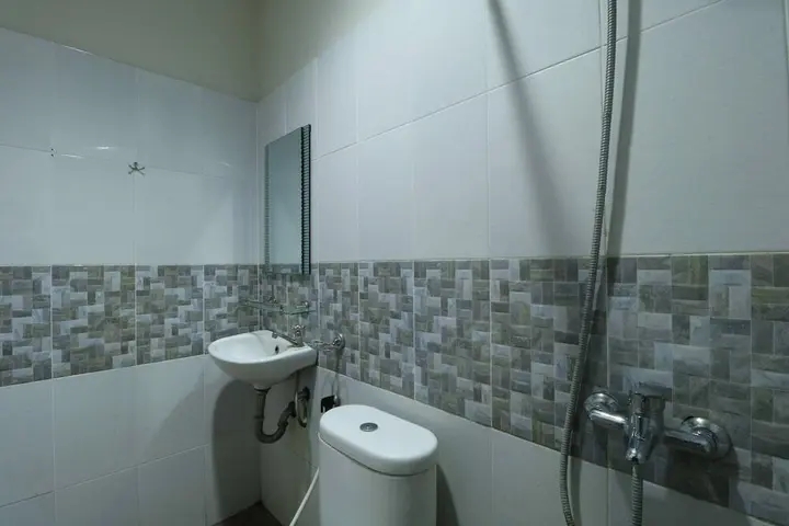 Тангеранг: Sky Airlines Guesthouse
