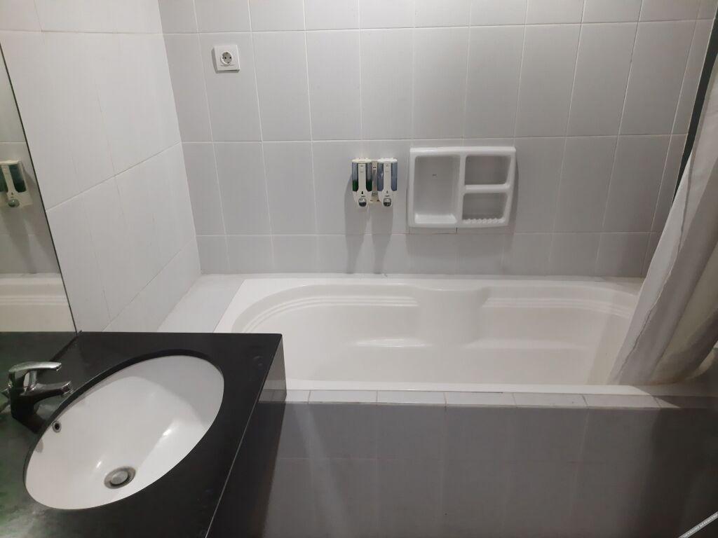 Сепу: Hotel Bonero Residence