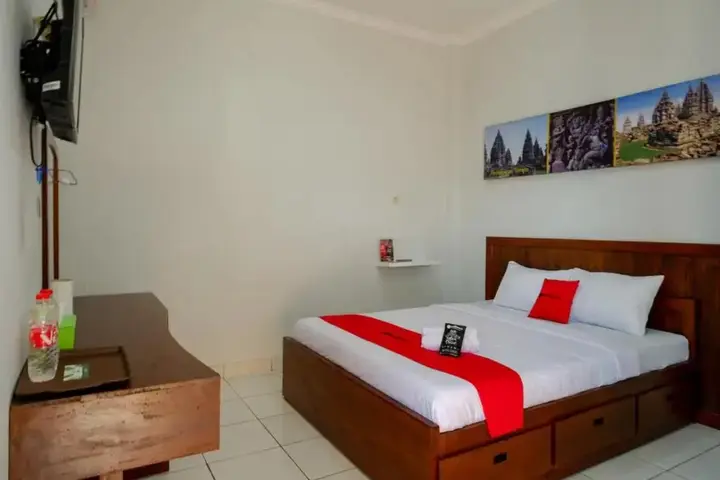 Батуретно: RedDoorz near Padang Golf Adisucipto