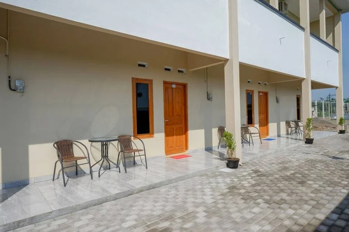 Батуретно: RedDoorz near Padang Golf Adisucipto