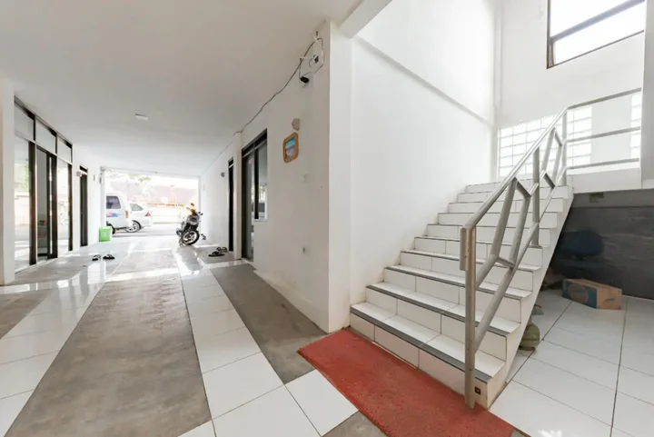 Сукабуми: RedDoorz Syariah near RS Hermina Sukabumi