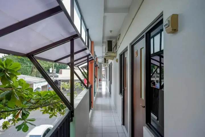 Семаранг: RedDoorz near Stasiun Tawang Semarang