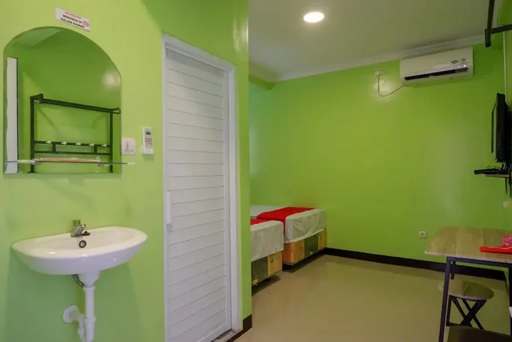 Семаранг: RedDoorz @ Jalan Gatot Subroto Semarang
