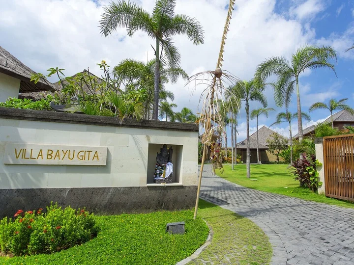 Сукавати: Bayu Gita Estate