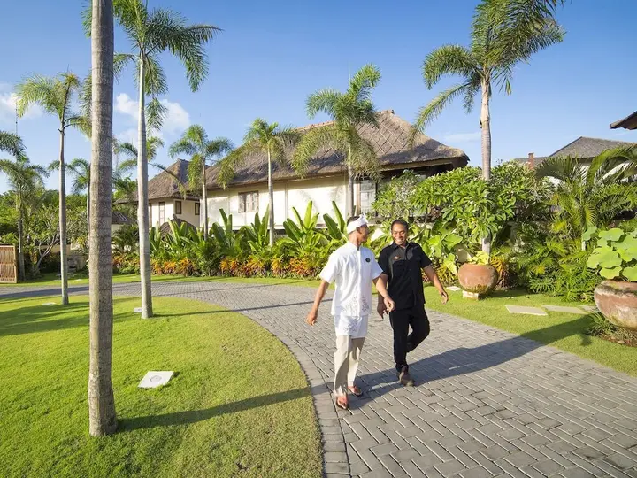 Сукавати: Bayu Gita Estate