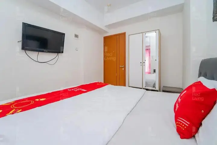 RedDoorz Apartemen @ Green Lake View Cimanggis — фото 4