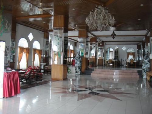 Букиттинги: Hotel Asia