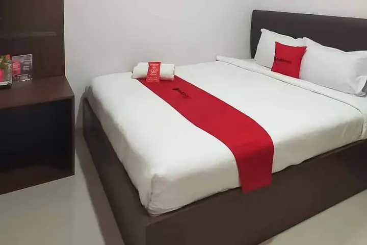 Маланг: RedDoorz near Universitas Widyagama Malang 2