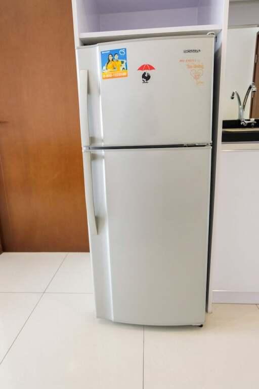 Legok: Nice 1BR Apartment at M-Town Signature
