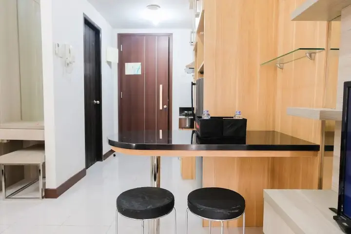 Legok: Brand New Cozy Studio at Scientia Apartment