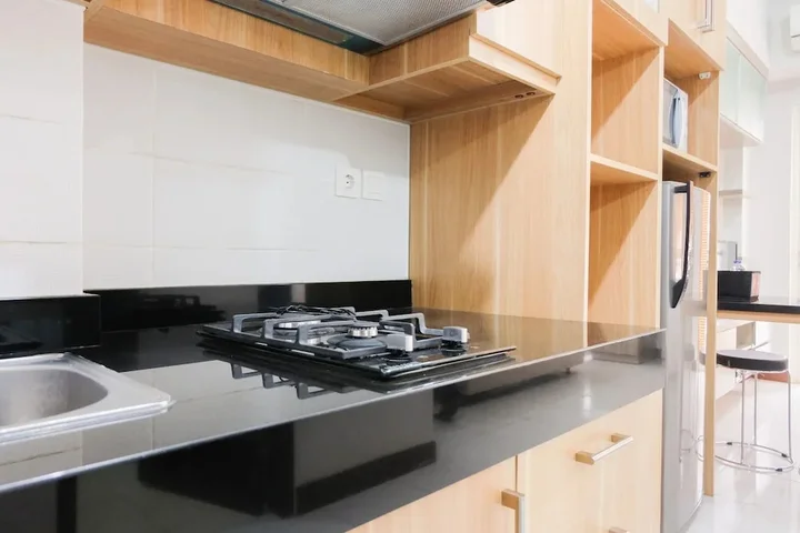 Legok: Brand New Cozy Studio at Scientia Apartment