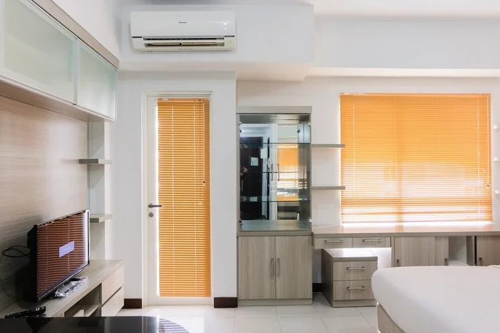 Legok: Brand New Cozy Studio at Scientia Apartment