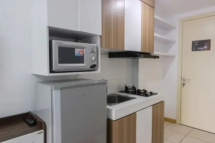 Legok: Contemporer Studio Apartment M-Town Residence near Summarecon Mall Serpong