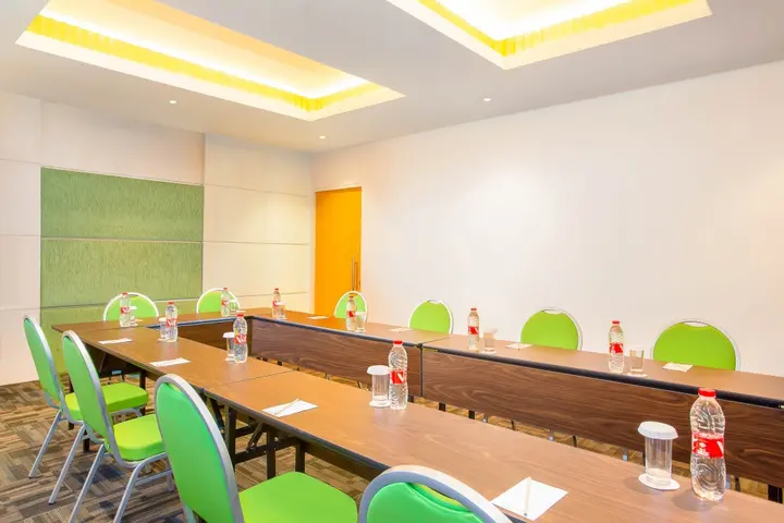 Суракарта: Zest Parang Raja Solo by Swiss-Belhotel International