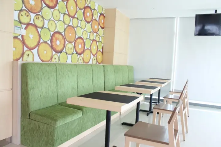 Суракарта: Zest Parang Raja Solo by Swiss-Belhotel International