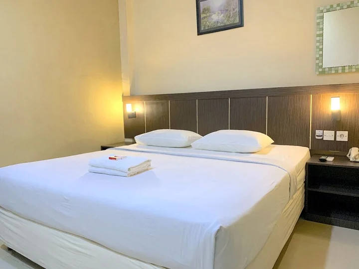 Пеканбару: Paus Homestay Syariah