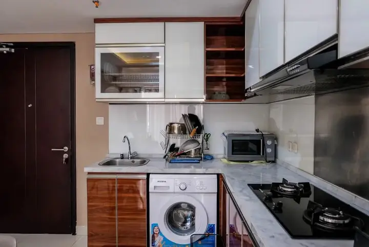 Legok: Premium 2BR Apartment at Casa de Parco