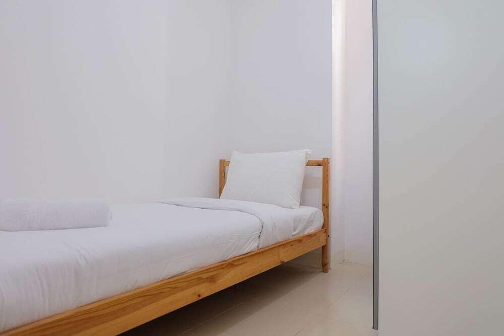 Джакарта: Best Price 3BR at Bassura City Cipinang Apartment