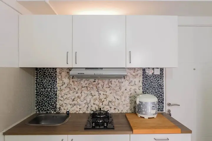 Джакарта: Best Price 3BR at Bassura City Cipinang Apartment