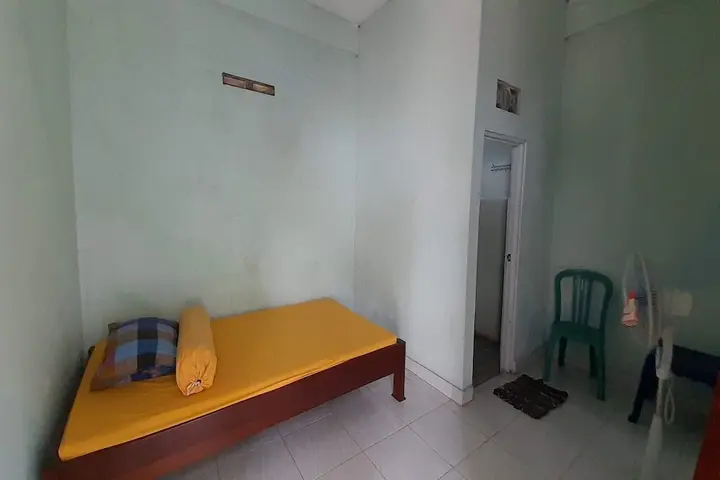 Батуретно: Rumah Singgah Peziarah Ganjuran