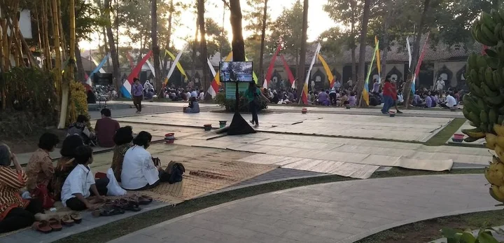 Батуретно: Rumah Singgah Peziarah Ganjuran