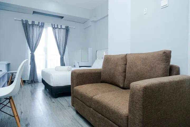 Cozy Studio Apartment at Puri Park View — фото 5