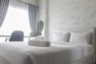 Legok: Minimalist & Modern 1BR Apartment at Scientia Residence