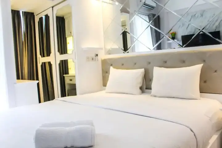 Legok: Stylish Studio Apartment at Serpong M-Town Residence