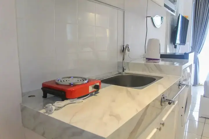 Legok: Stylish Studio Apartment at Serpong M-Town Residence