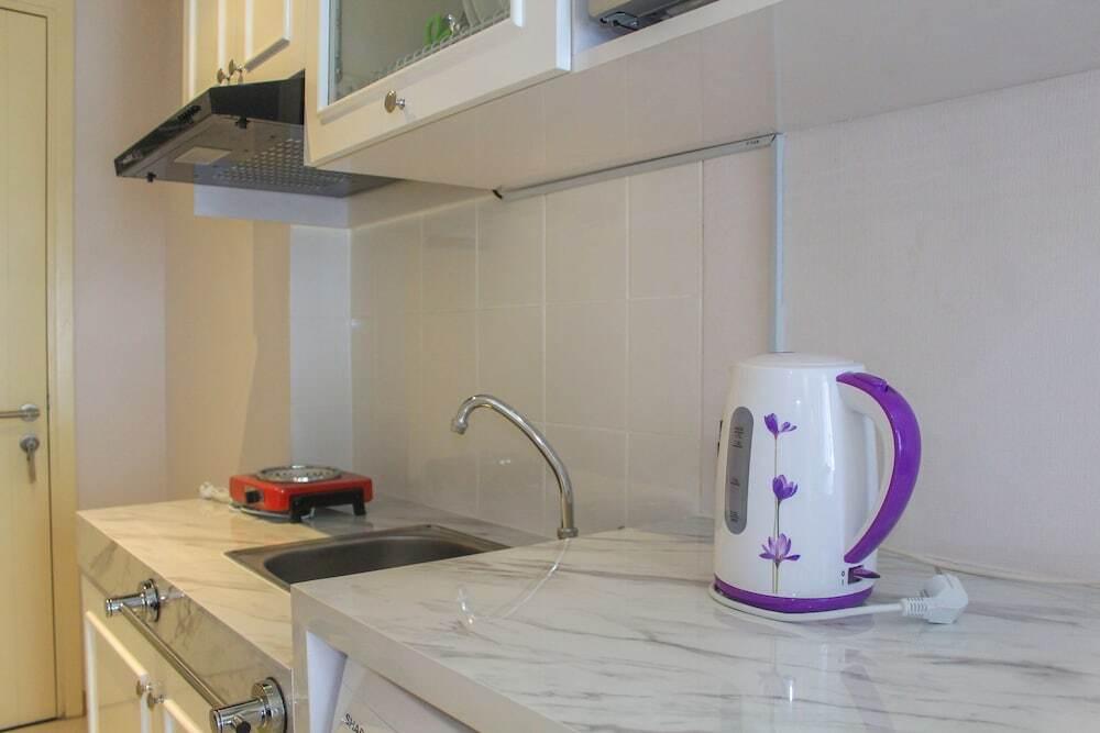 Legok: Stylish Studio Apartment at Serpong M-Town Residence