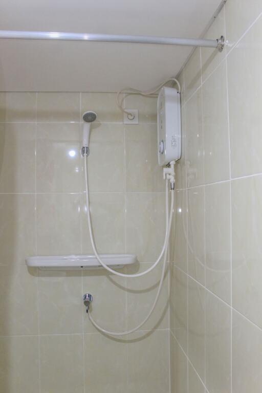 Legok: Stylish Studio Apartment at Serpong M-Town Residence