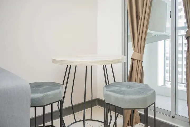 Legok: Brand New 2Br Apartment At M-Town Residence