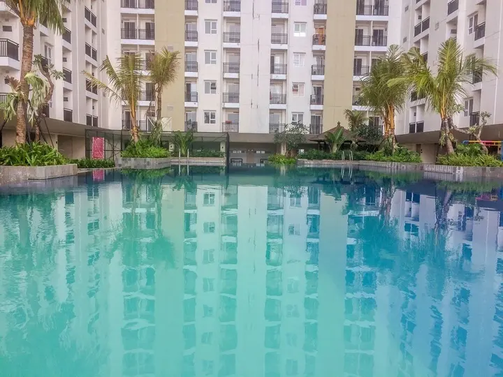 Депок: Cozy and Compact Cinere Resort Studio Apartment