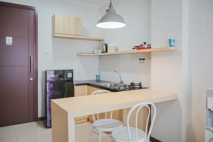 Legok: Warm and Simple 1BR at Asatti Apartment