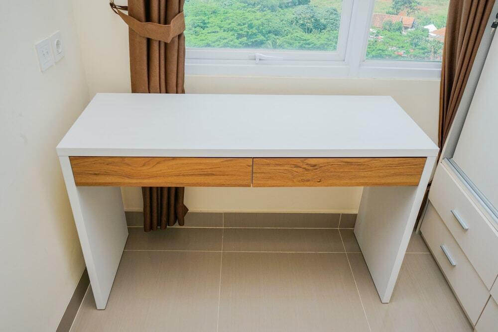 Legok: Minimalist Studio Apartment at B Residence near Aeon Mall BSD