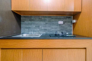 Депок: Comfortable Studio Apartment at Park View Condominium near Mall