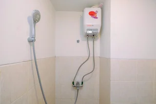 Депок: Comfortable Studio Apartment at Park View Condominium near Mall