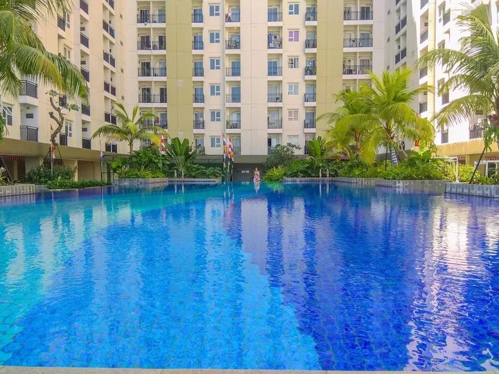 Депок: Cozy and Simple Living Studio Apartment at Cinere Resort