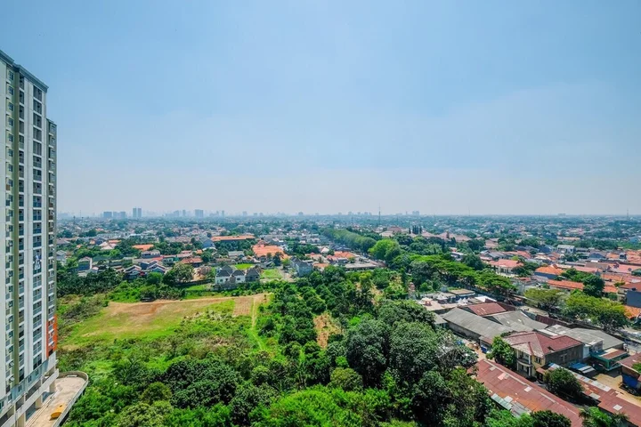 Депок: Cozy and Simple Living Studio Apartment at Cinere Resort