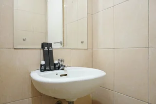 Депок: Compact Studio Apartment at Margonda Residence 2