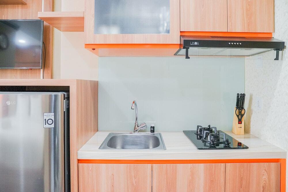 Legok: New Furnished With City View Studio Apartment @ B Residence