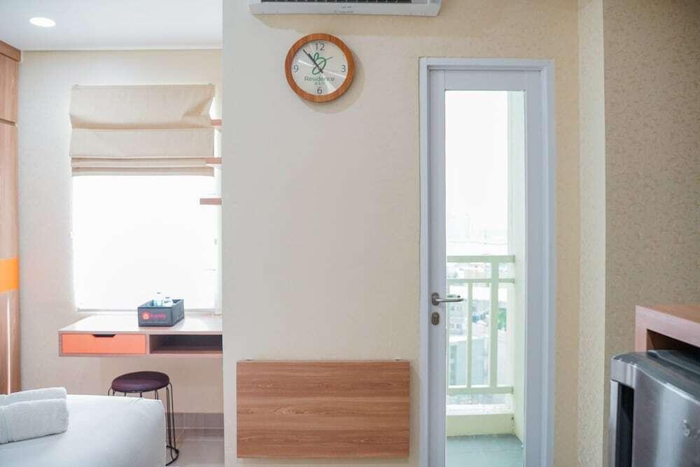 Legok: New Furnished With City View Studio Apartment @ B Residence