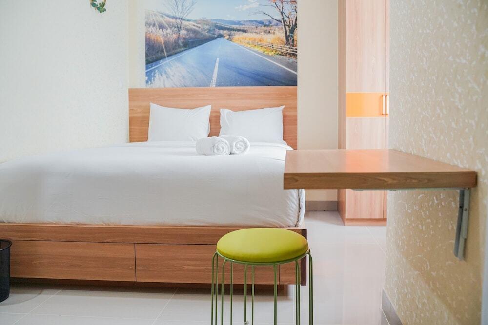 Legok: New Furnished With City View Studio Apartment @ B Residence
