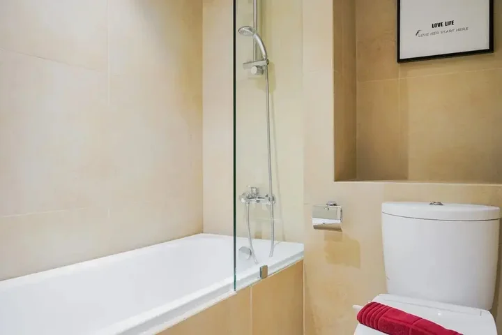 Legok: Luxury 2BR at The Branz Apartment near AEON Mall